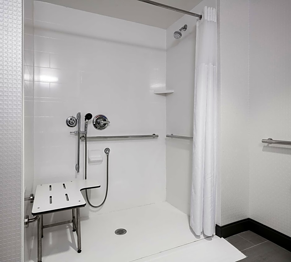 Hampton Inn By Hilton Wichita Northwest