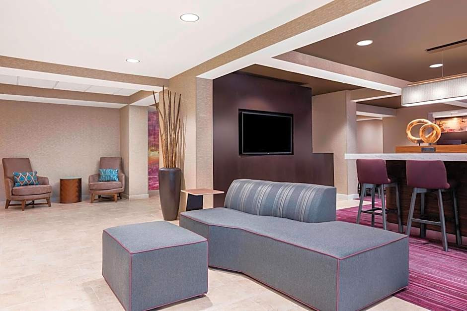 Courtyard by Marriott Bowling Green Convention Center