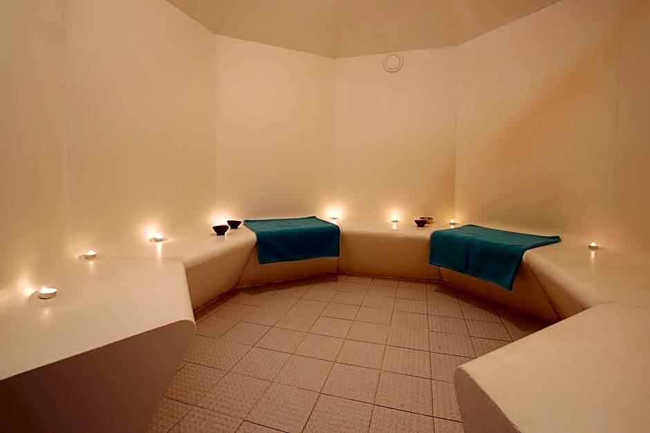 Anezi Tower Hotel