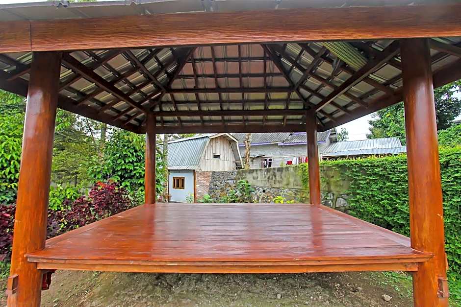 Hotel O Awenk Homestay Near SD Gunung Wakul
