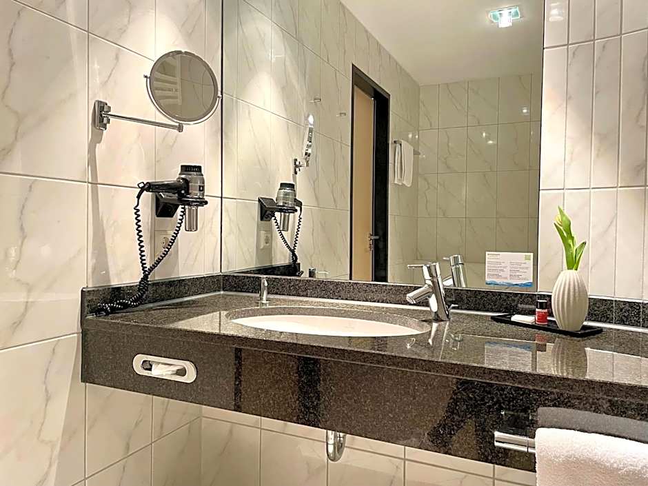 Aspire AcarA Oldenburg, Trademark Collection by Wyndham