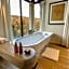 Impodimo Game Lodge