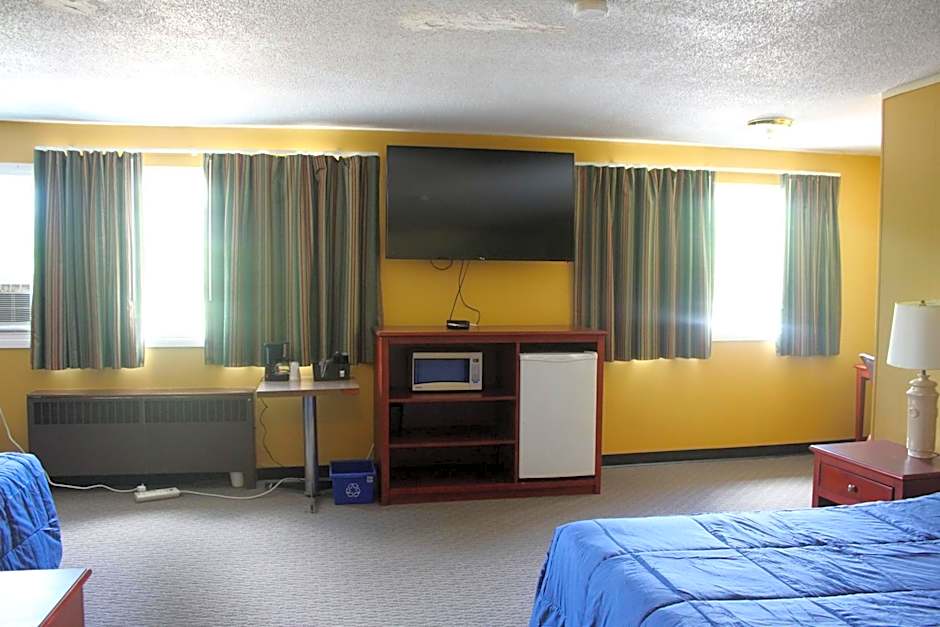 Esterhazy Motor Hotel