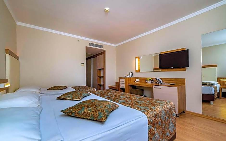 Calimera Hane Garden Hotel