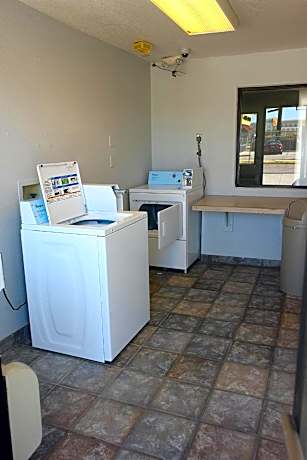 Motel 6 Hattiesburg, MS