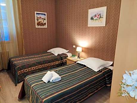 Classic Triple Room