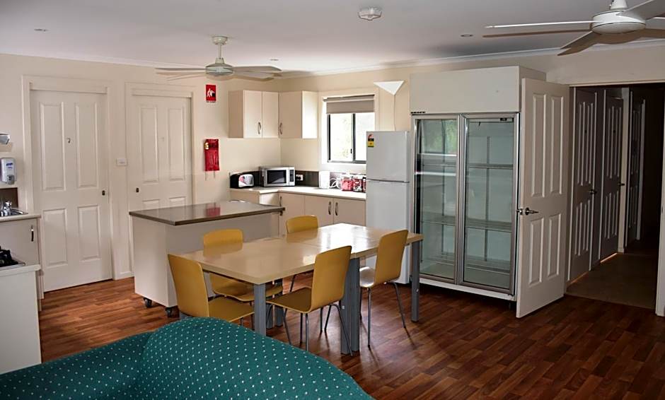 Tahune AirWalk Cabin and Lodge