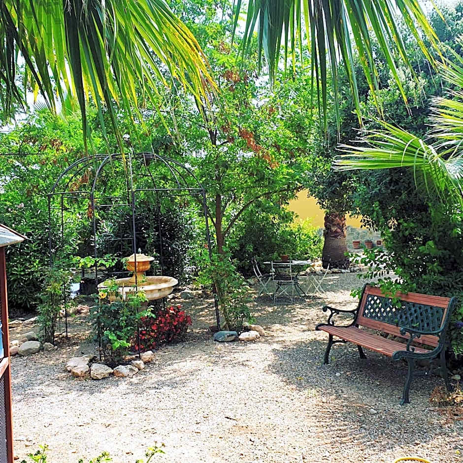 Masia Castellvi B&B