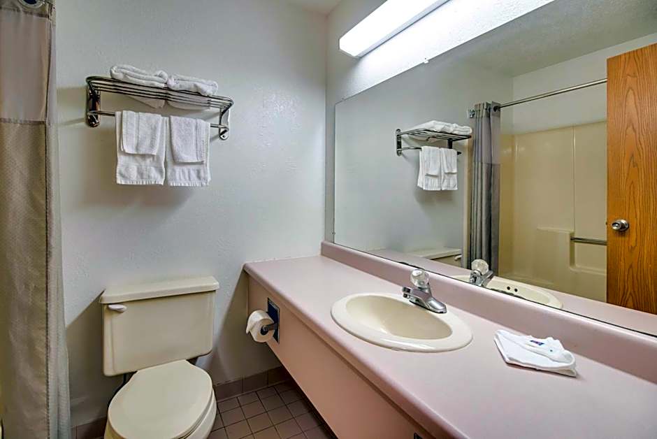 Motel 6-Marion, IL