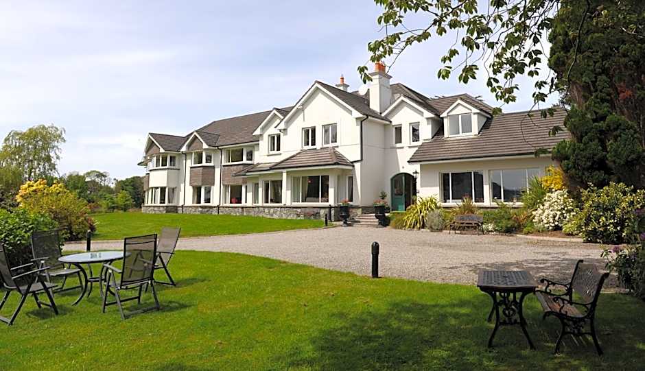Loch Lein Country House