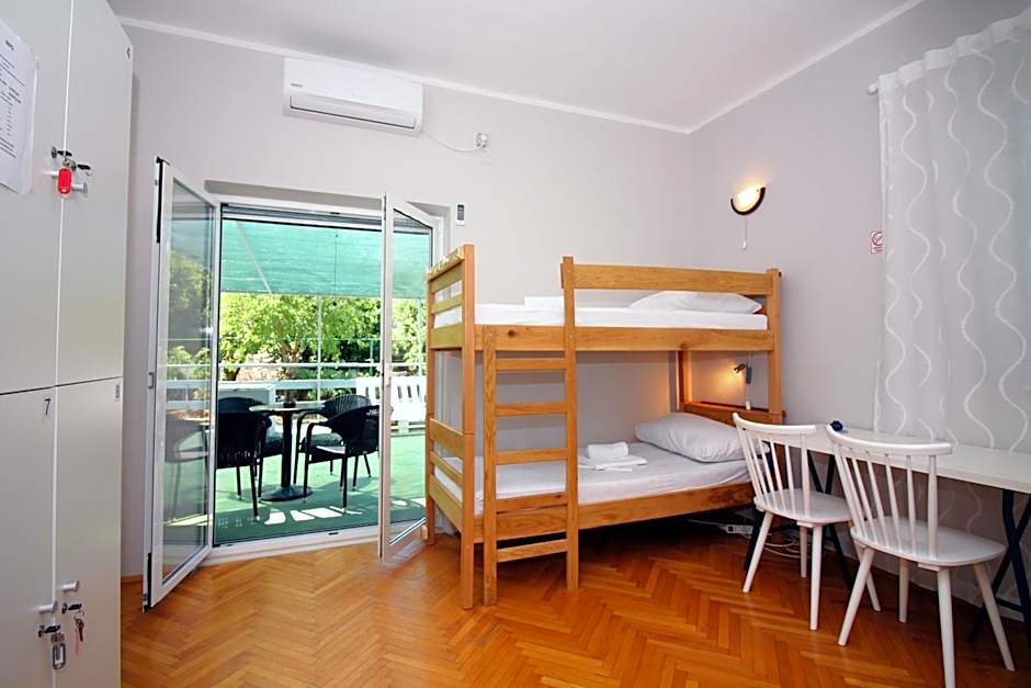 Hostel Marko