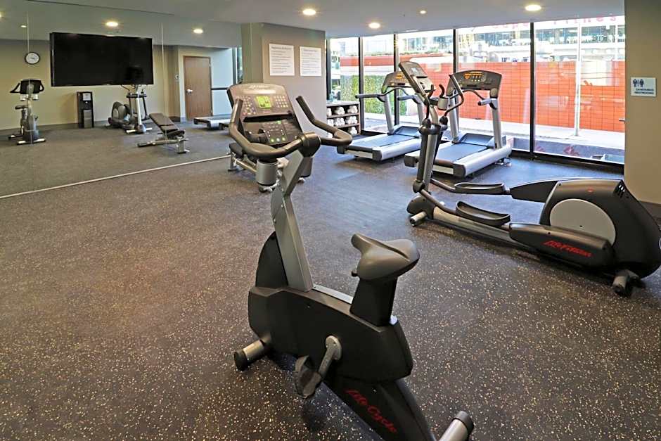 Holiday Inn Express & Suites Monterrey Valle By IHG