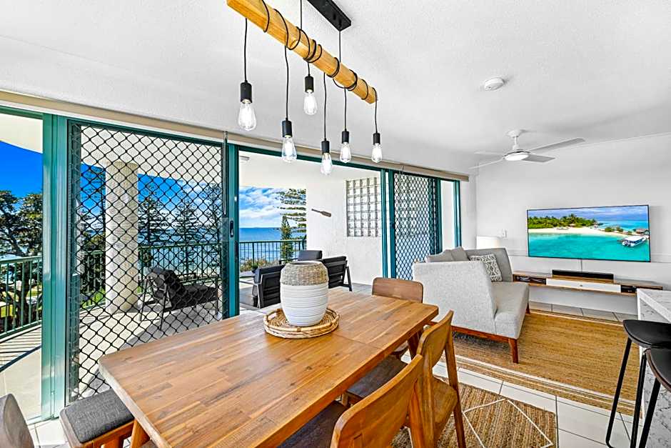 The Norfolks on Moffat Beach