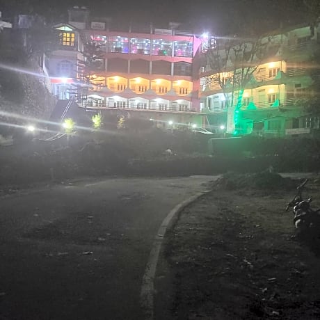 Hotel Shivay
