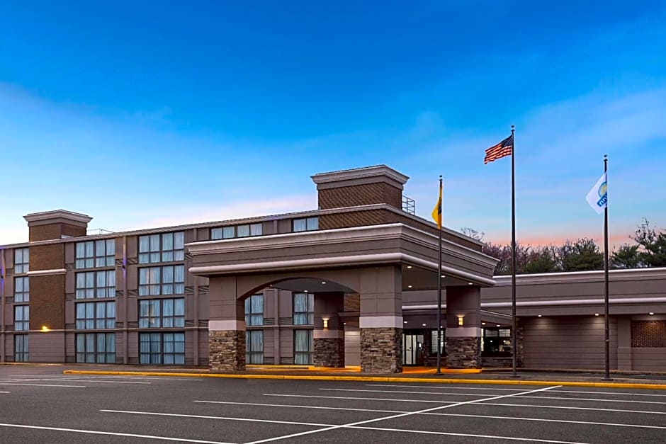 Days Hotel by Wyndham Toms River Jersey Shore