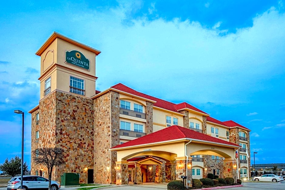 La Quinta Inn & Suites by Wyndham Mckinney