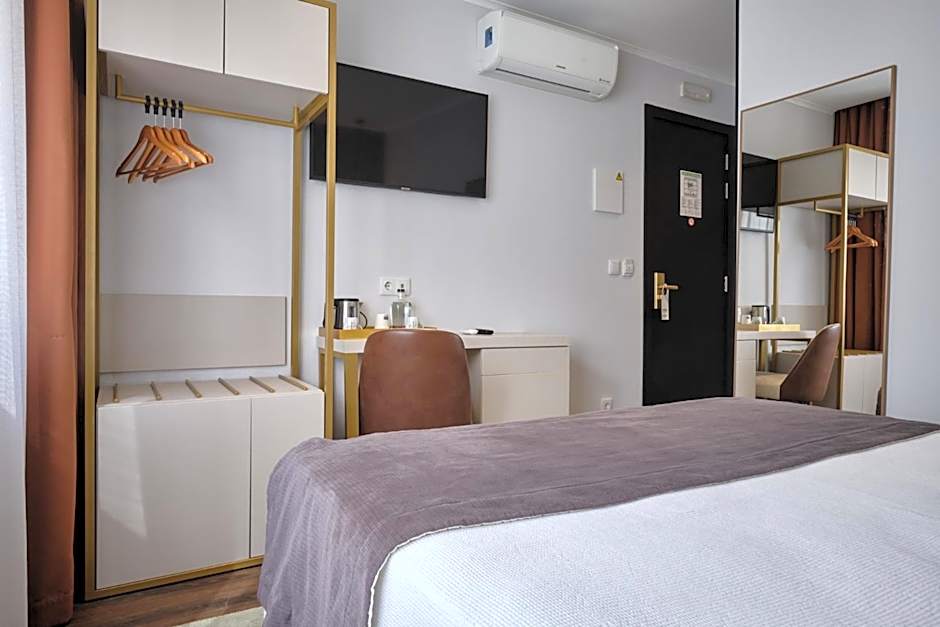 Duplo Charme Boutique Hotel