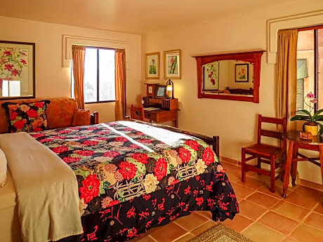 Queen Room with Sofa Bed