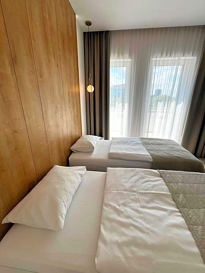 Hotel & Restauracja Nad Sandelą