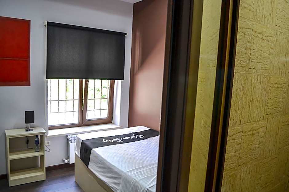 Elysium Gallery Hotel