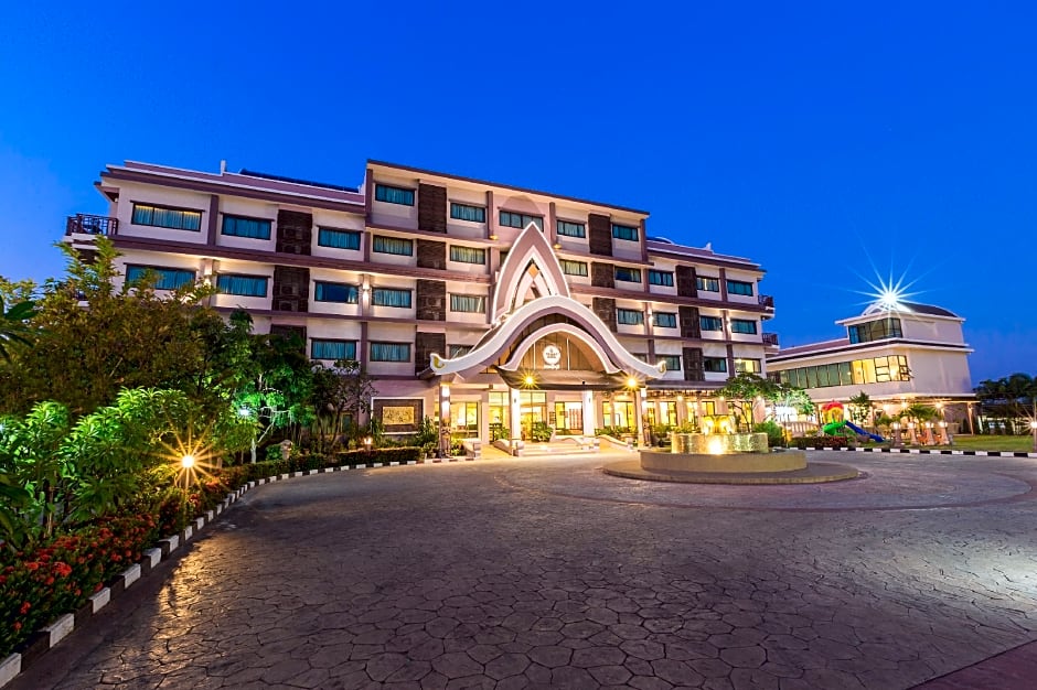 Phanomrungpuri Hotel