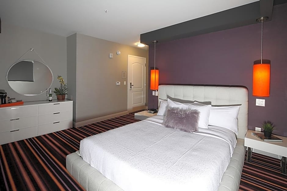 Lexen Hotel - Hollywood