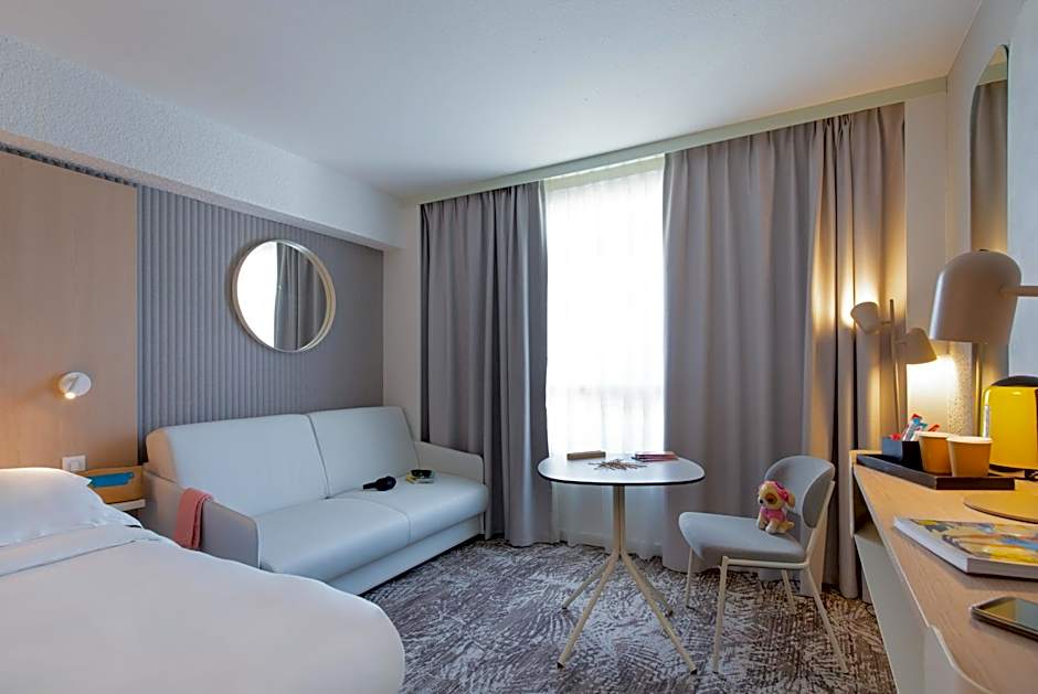 Novotel Aix-en-Provence Pont de L'Arc