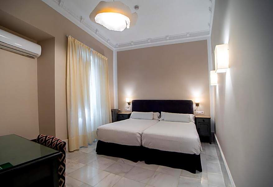 Hotel Simon