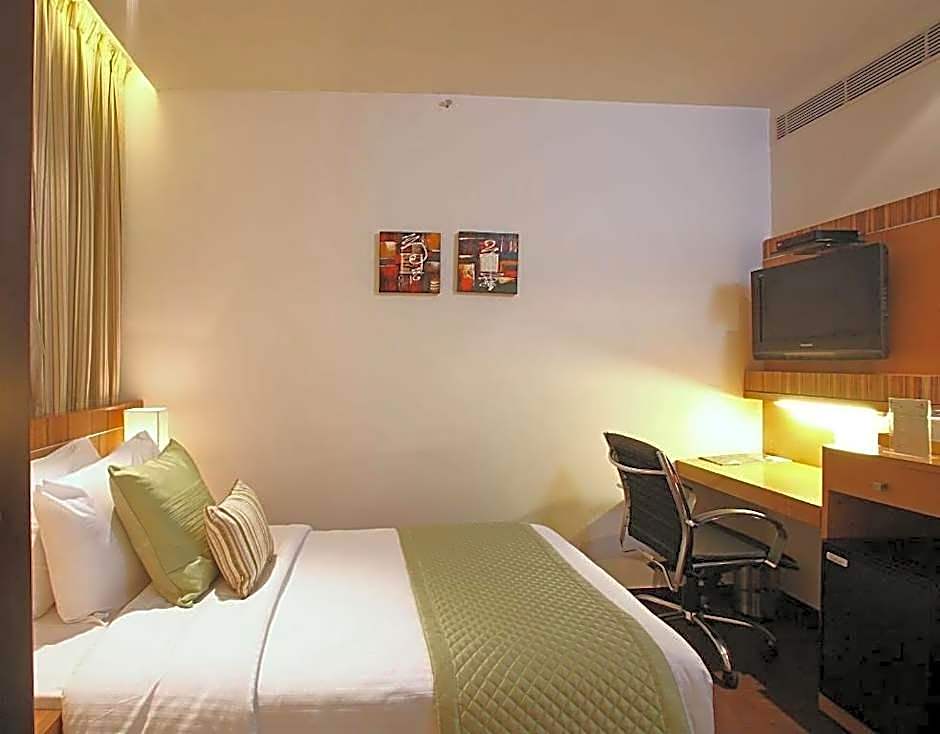 Shervani Hotel Nehru Place