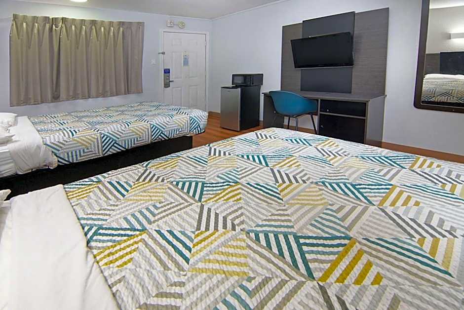 Motel 6-Red Oak, TX - Dallas