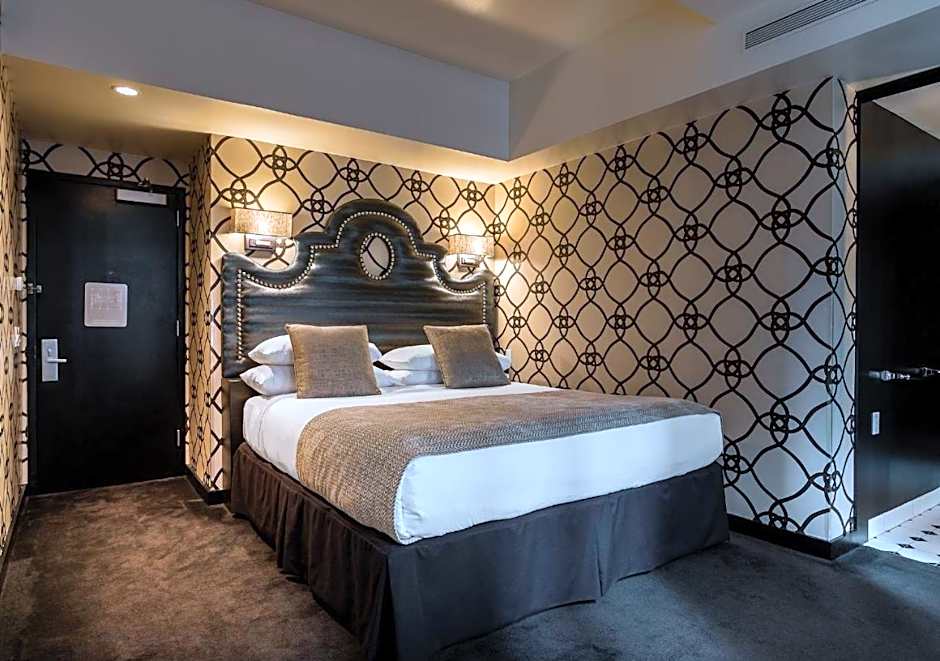 45 Times Square Hotel