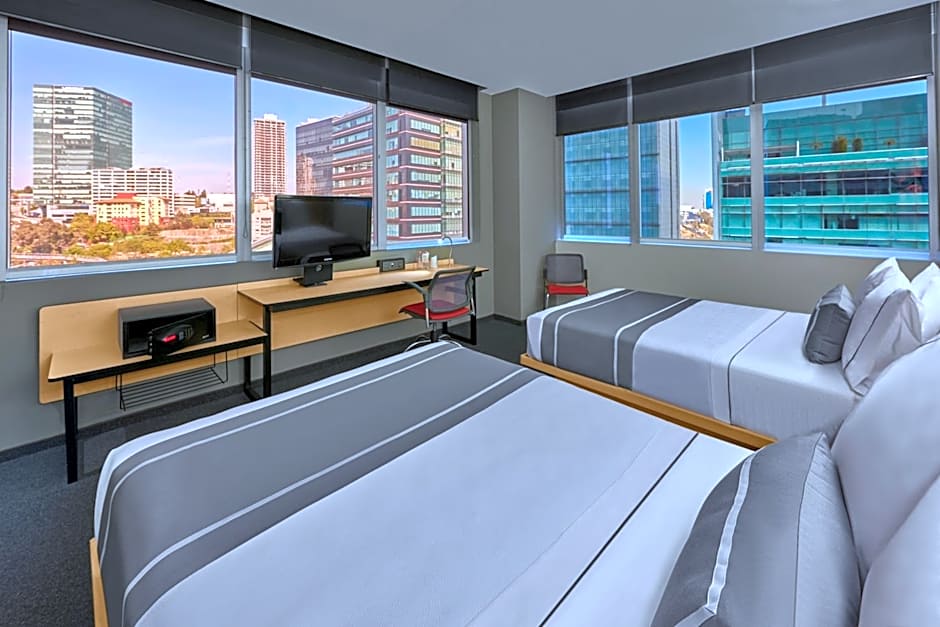 City Express Plus by Marriott Ciudad de México Santa Fe