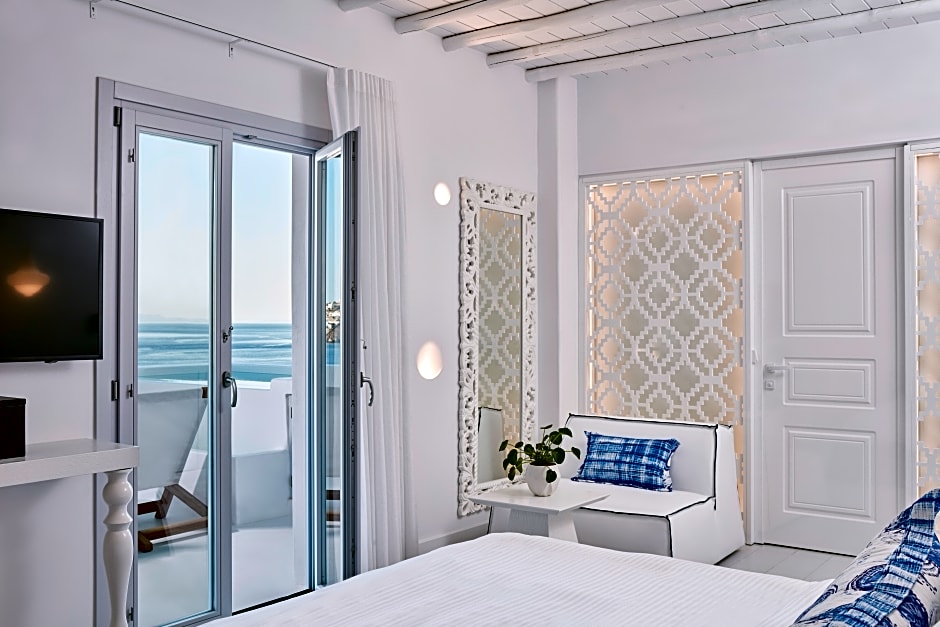 Photo 1 of 5 of Superior Double with Open Air Jetted Tub-Sea View