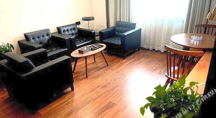 GEM Hotel Ningbo Jiangbei District Hongtang Haide Square