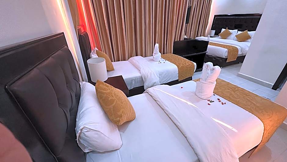 Sharah Mountains Hotel