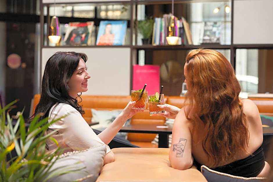 Moxy Brussels City Center