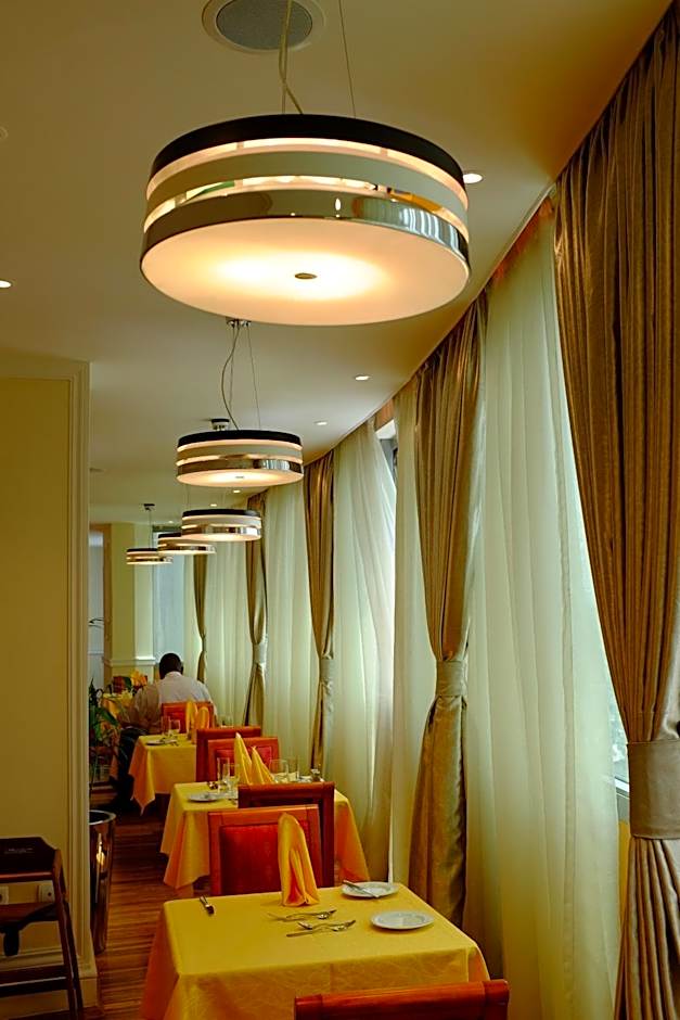 Abyssinia Renaissance Hotel