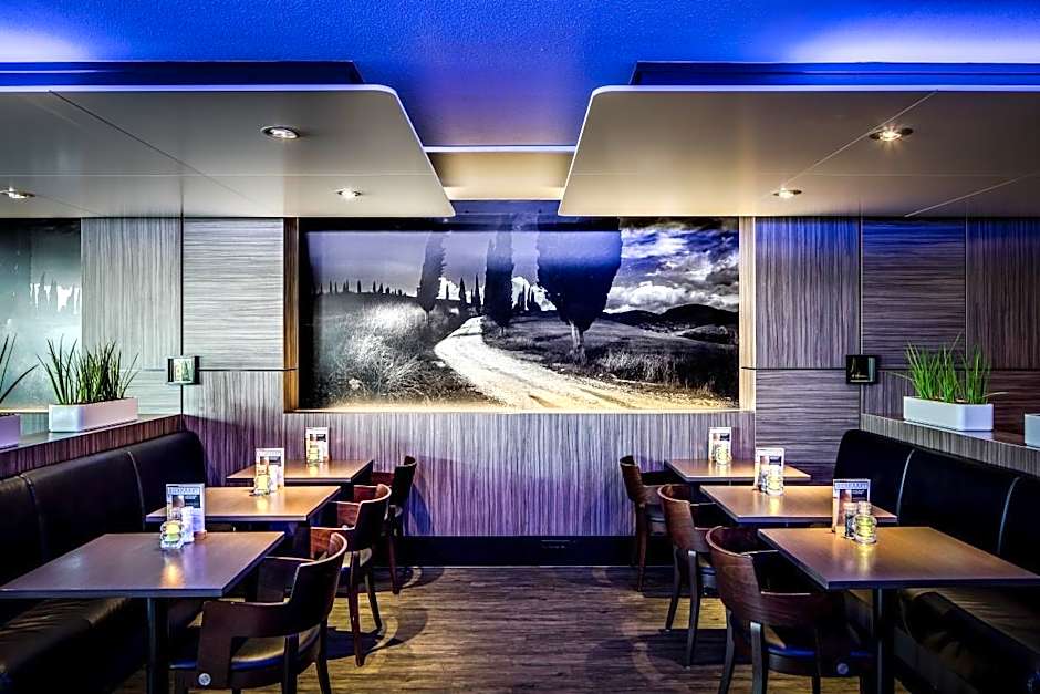 Crown Hotel Eindhoven Centre