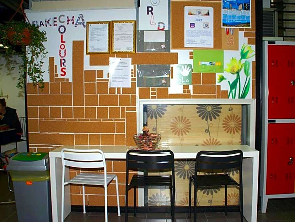 Hostel Colours