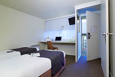 2 Single Beds and 1 Junior Bed (Up to 10 years)