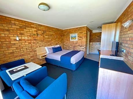 Queen Room with Ocean View