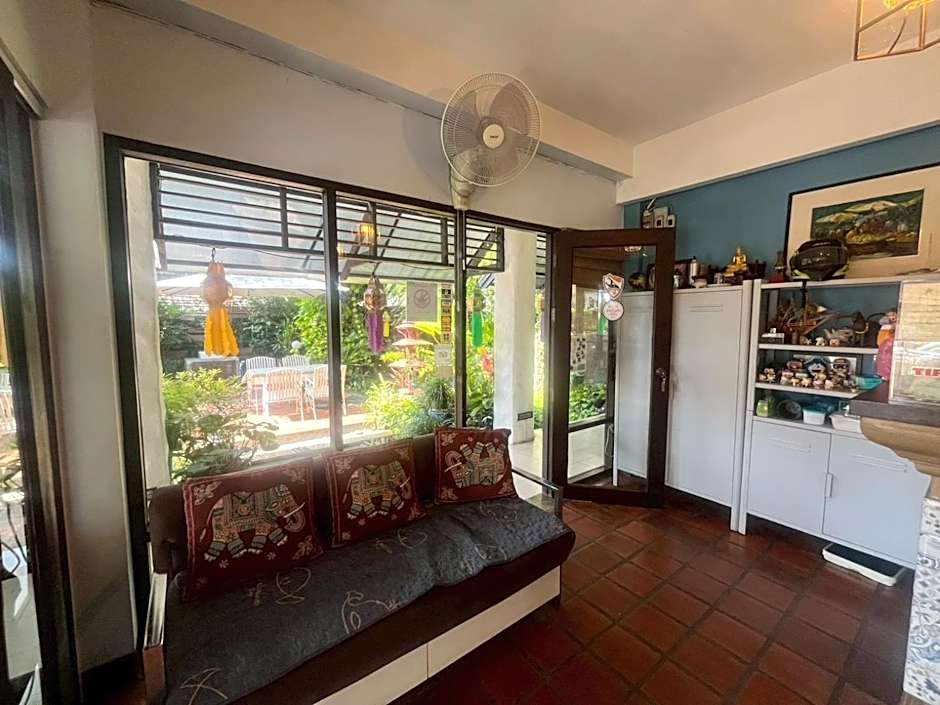 Baan Warabordee Hotel