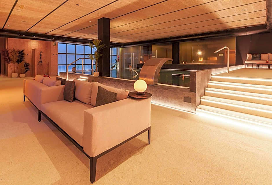 azz Valencia Congress Hotel&Spa