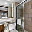 Holiday Inn Manhattan 6th Ave - Chelsea By IHG