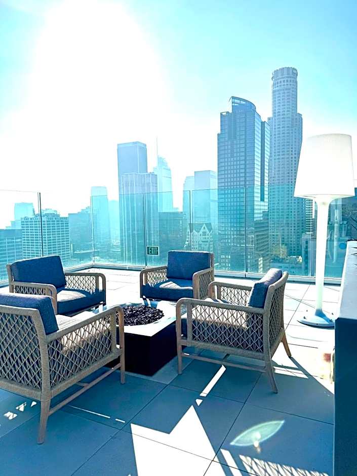Crypto Arena Luxury Property