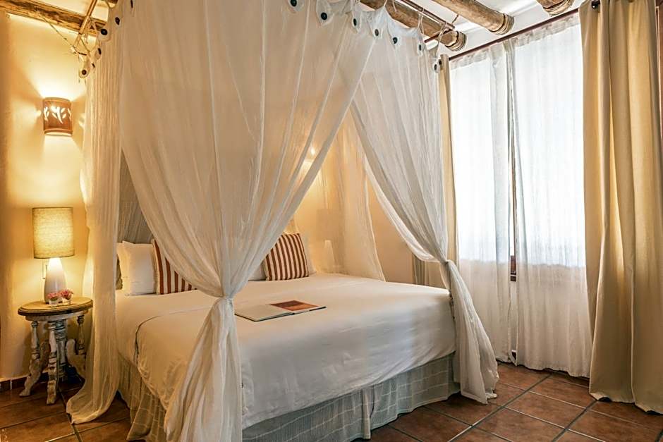 Ser Casasandra Boutique Hotel                                                                    