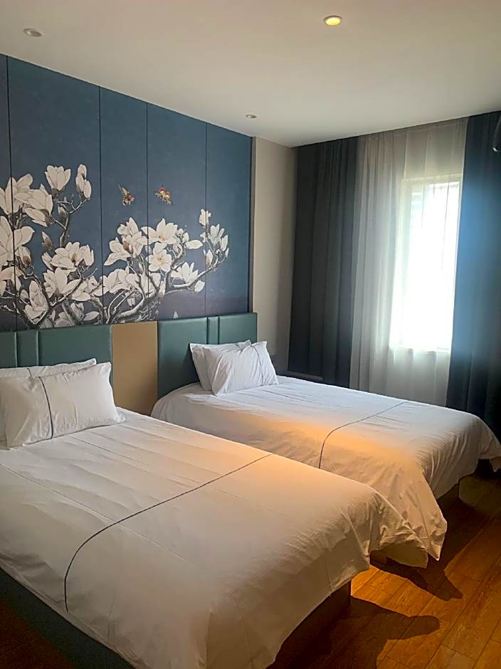 Magnotel Hotel Nanchang Minde Road Bayi Hall