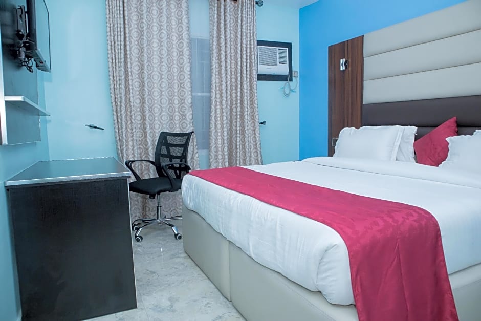 Meritz Hotels and Suites