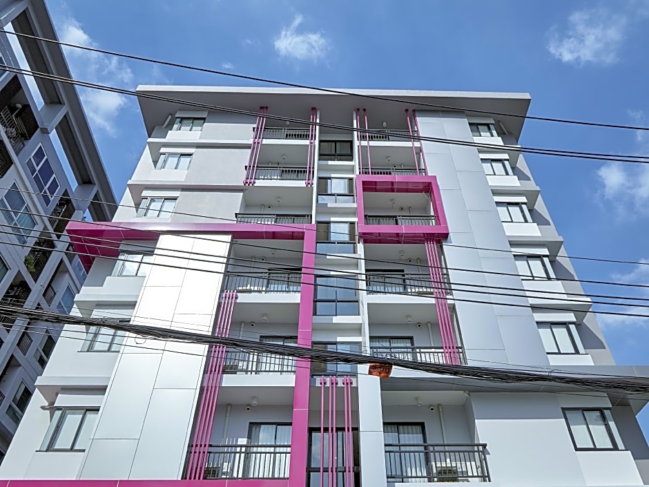 Praso @ Ratchada12 Hotel Bangkok