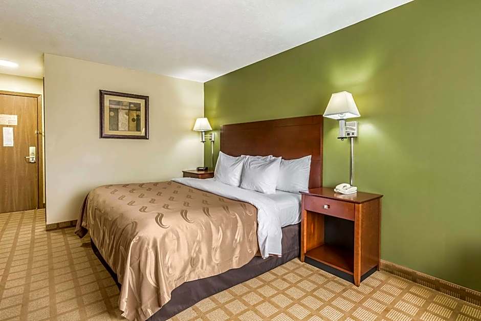 Quality Inn I-74 Batesville